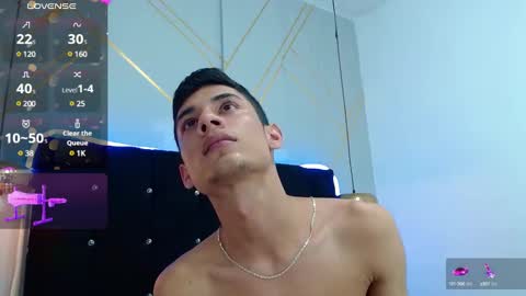 Snapshot of oliver_king_sex chatting on December 30, 8:36 pm Oliver Smith online show from December 30, 8:36 pm