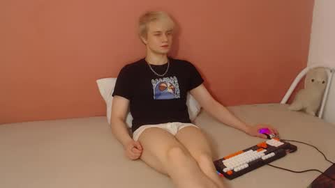 Oliver online show from March 21, 12:48 am