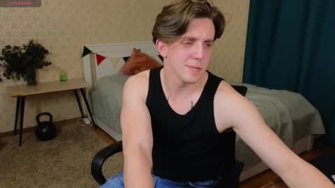 Oliver Evans online show from October 11, 12:21 am