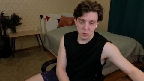 Oliver Evans online show from December 14, 4:40 am