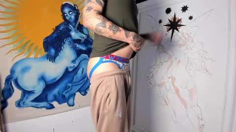 Snapshot of oliver_usher chatting on January 16, 11:37 pm Mr Blue Sky online show from January 16, 11:37 pm