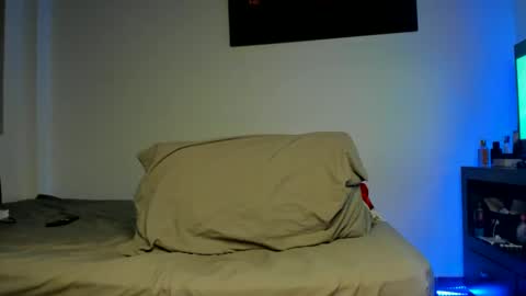 Oliver bennet online show from October 21, 1:06 am