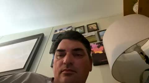 Snapshot of oliverclothesoff1211 chatting on May 9, 1:33 am oliverclothesoff1211 online show from May 9, 1:33 am