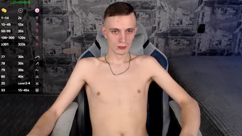 Snapshot of oliverfresh chatting on February 15, 8:44 am Oliver online show from February 15, 8:44 am