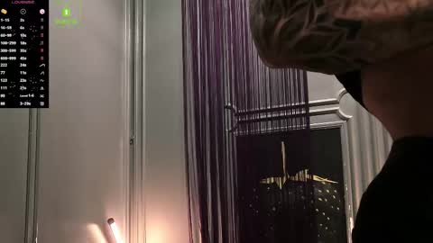 Snapshot of oliversport chatting on February 2, 5:06 am OliverSport online show from February 2, 5:06 am