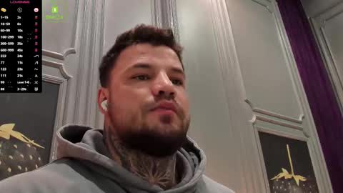 Snapshot of oliversport chatting on March 25, 3:51 pm OliverSport online show from March 25, 3:51 pm