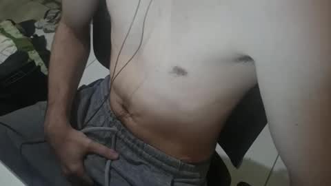 oliverwhte online show from March 30, 6:20 pm