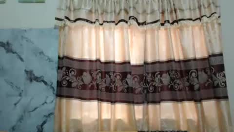 Snapshot of olivia119 chatting on January 10, 8:04 pm Olivia online show from January 10, 8:04 pm