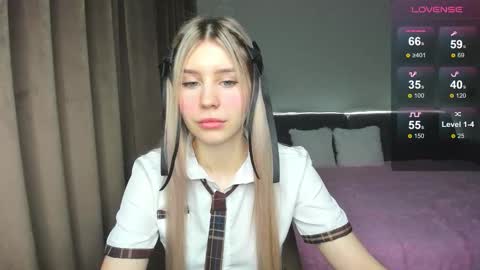 Olivia online show from December 4, 5:28 am