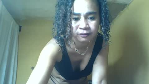 olivia9794 online show from June 28, 12:55 pm
