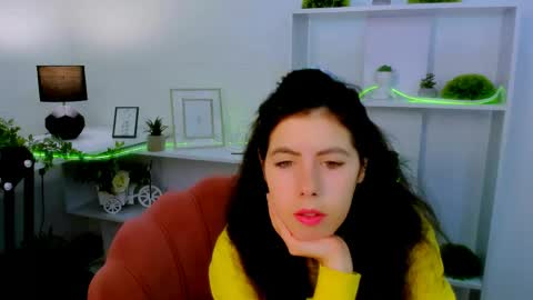 olivia__low online show from April 29, 6:50 am