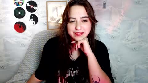 Snapshot of olivia_defo chatting on September 24, 1:58 pm olivia_defo online show from September 24, 1:58 pm