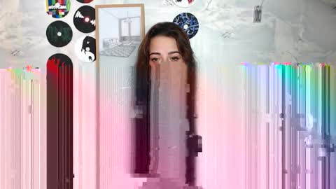 Snapshot of olivia_defo chatting on September 30, 2:11 pm olivia_defo online show from September 30, 2:11 pm