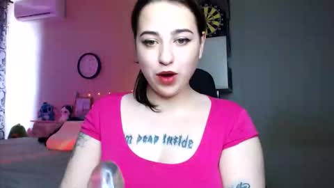 Snapshot of olivia_defo chatting on October 10, 9:19 am olivia_defo online show from October 10, 9:19 am