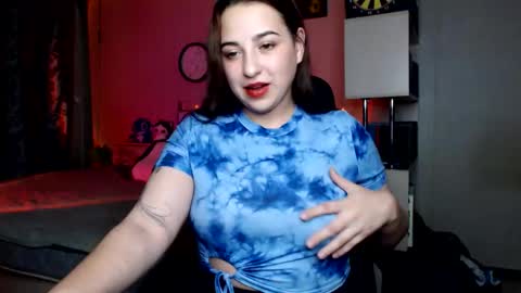 Snapshot of olivia_defo chatting on October 13, 3:12 pm olivia_defo online show from October 13, 3:12 pm