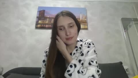 Olivia online show from October 5, 8:40 pm