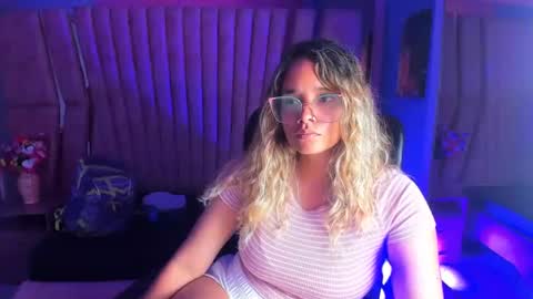  OLIVIA  online show from January 14, 3:01 am