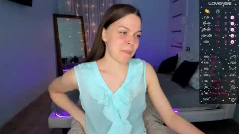 Olivia online show from February 12, 3:27 pm