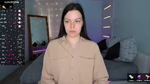 Olivia online show from March 3, 8:38 am