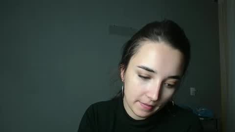 Olivia online show from November 26, 1:34 pm