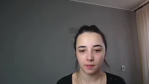 Olivia online show from April 4, 10:35 am