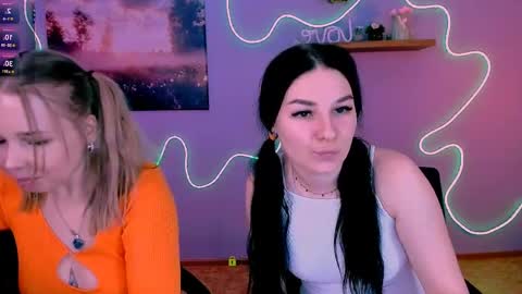 Sweet Olivia online show from March 28, 5:23 pm