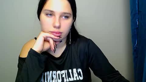 Olivia online show from October 10, 4:22 am