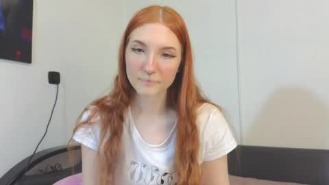Snapshot of olivia_rid chatting on December 5, 3:48 am OLIVIA online show from December 5, 3:48 am