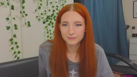 Snapshot of olivia_rid chatting on October 3, 8:06 pm OLIVIA online show from October 3, 8:06 pm