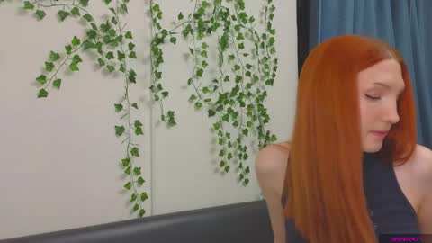 Snapshot of olivia_rid chatting on October 4, 6:28 pm OLIVIA online show from October 4, 6:28 pm
