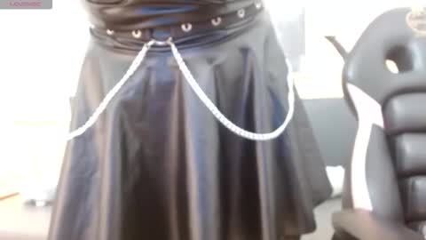 Olivia online show from January 7, 8:22 pm