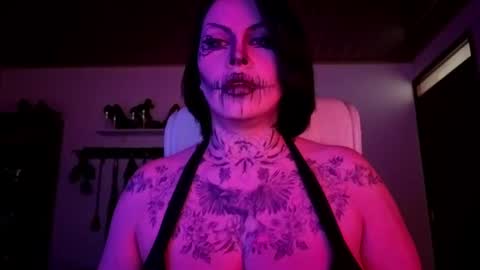   online show from October 2, 2:24 pm