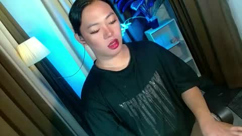 Miss OLIVIA online show from December 17, 7:58 am