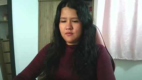 Olivia online show from November 10, 12:59 pm