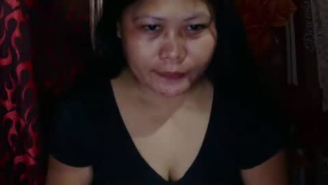 Snapshot of olivia_z chatting on February 5, 2:11 pm olivia_z online show from February 5, 2:11 pm