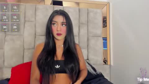 Olivia Evangelista online show from March 3, 2:50 am