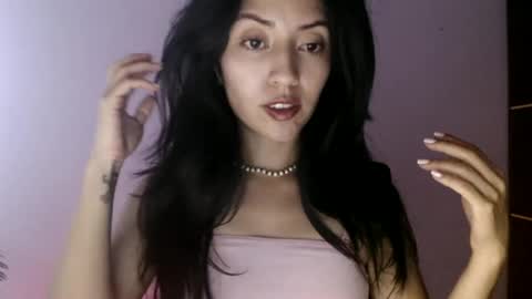 oliviaaa__ online show from June 28, 7:53 pm