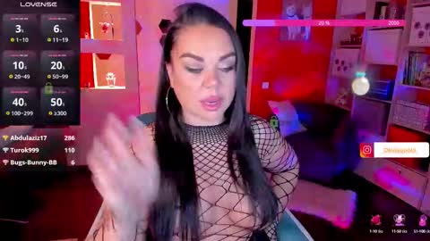 Snapshot of oliviagoold chatting on October 10, 9:25 pm Oliviagoold online show from October 10, 9:25 pm