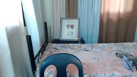 olivia hollywood online show from March 11, 3:05 am