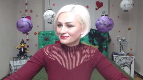 OliviaHorst online show from October 20, 6:19 pm