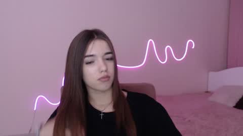 Olivia online show from December 2, 7:38 pm