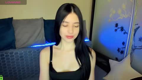 oliviarichi online show from February 10, 8:51 am