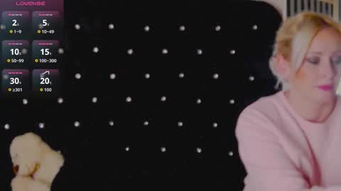 Olivia online show from March 8, 2:04 am