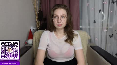 Kylie online show from March 11, 7:42 pm