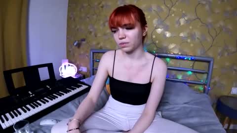 Angelina Lina online show from November 26, 8:32 pm