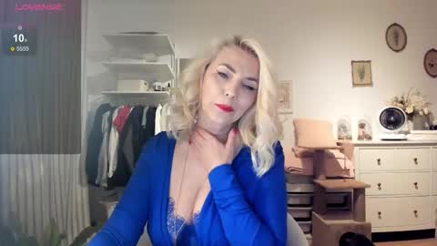 Snapshot of ollalla7 chatting on November 4, 7:02 pm ollalla7 online show from November 4, 7:02 pm