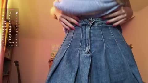  Mila  online show from September 26, 1:04 pm