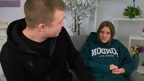 Olli and Stiw online show from October 27, 7:34 am