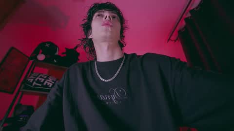     online show from January 9, 2:58 am