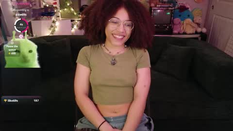 olly online show from December 16, 11:32 pm